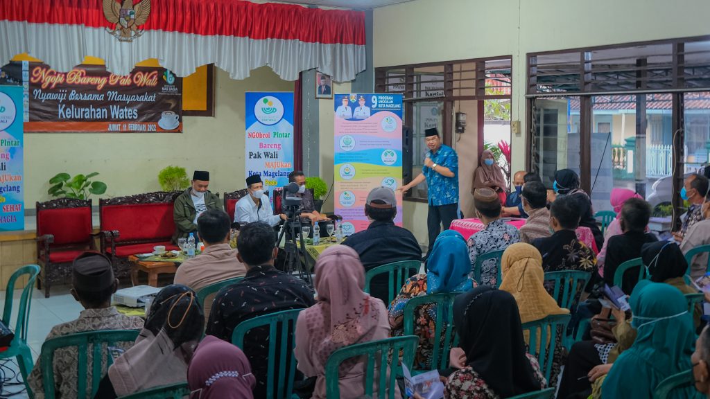 WALI KOTA MAGELANG MOTIVASI MASYARAKAT AGAR KUATKAN GOTONG ROYONG