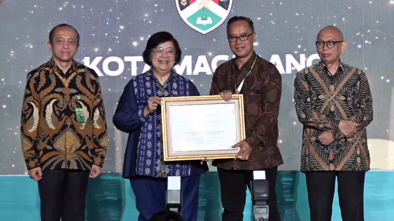 KOTA MAGELANG TERIMA PENGHARGAAN NIRWASITA TANTRA 2022