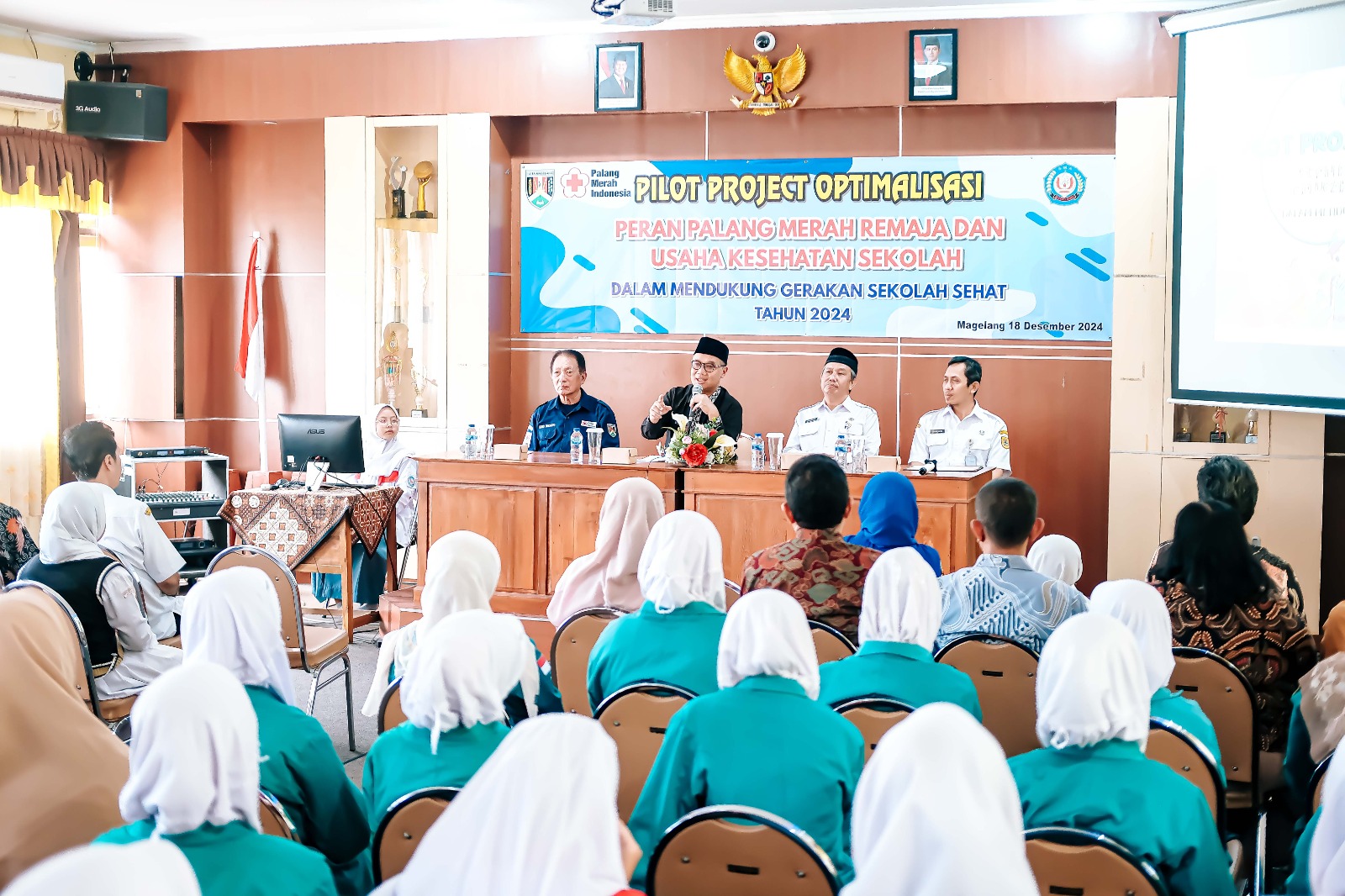 Dukung Sekolah Sehat, Wali Kota Magelang Resmikan Pilot Project Optimalisasi PMR dan UKS