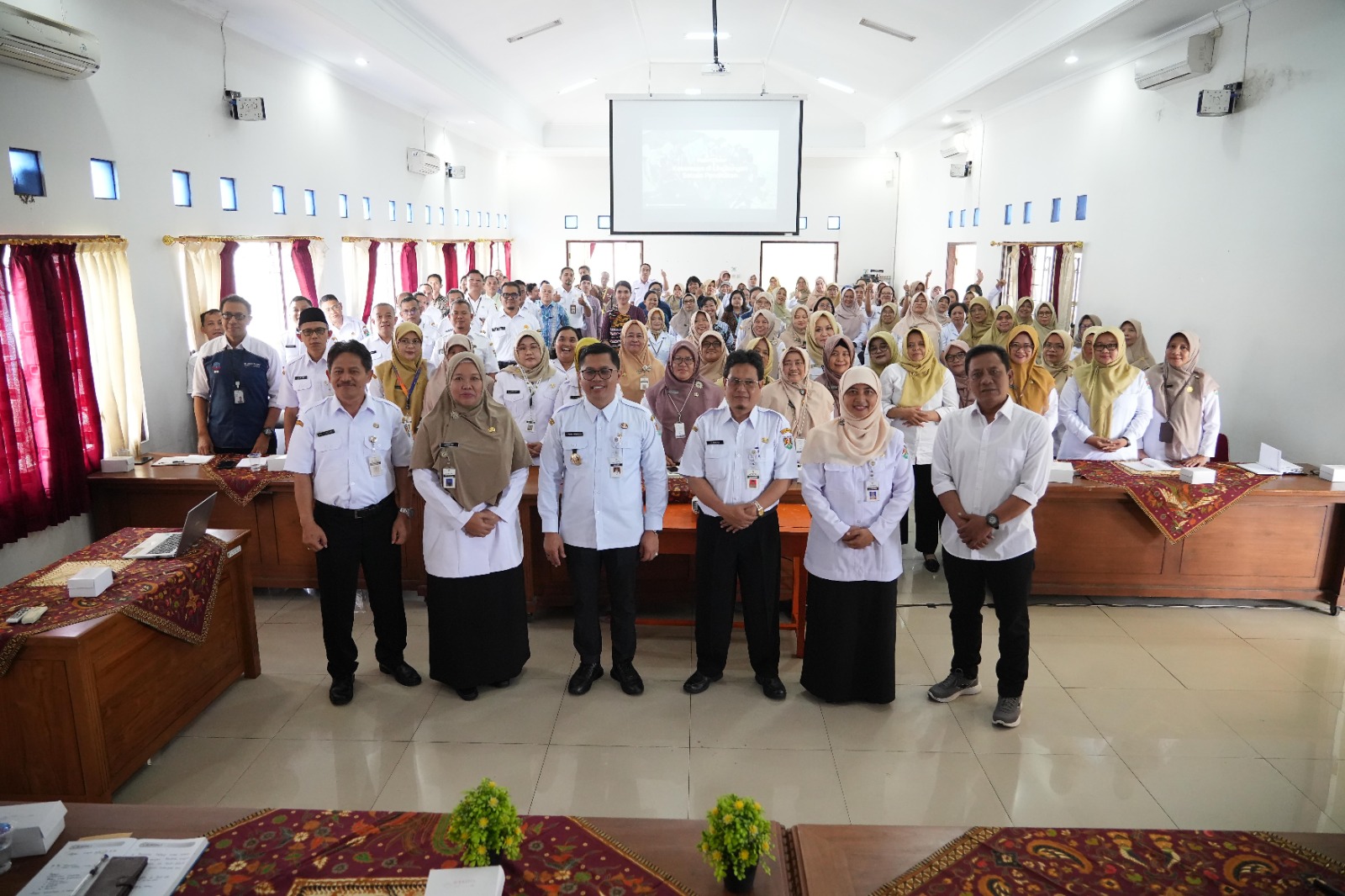 Dorong Pendidikan Karakter, Mas Damar : Semua Sekolah Harus Jadi Unggulan