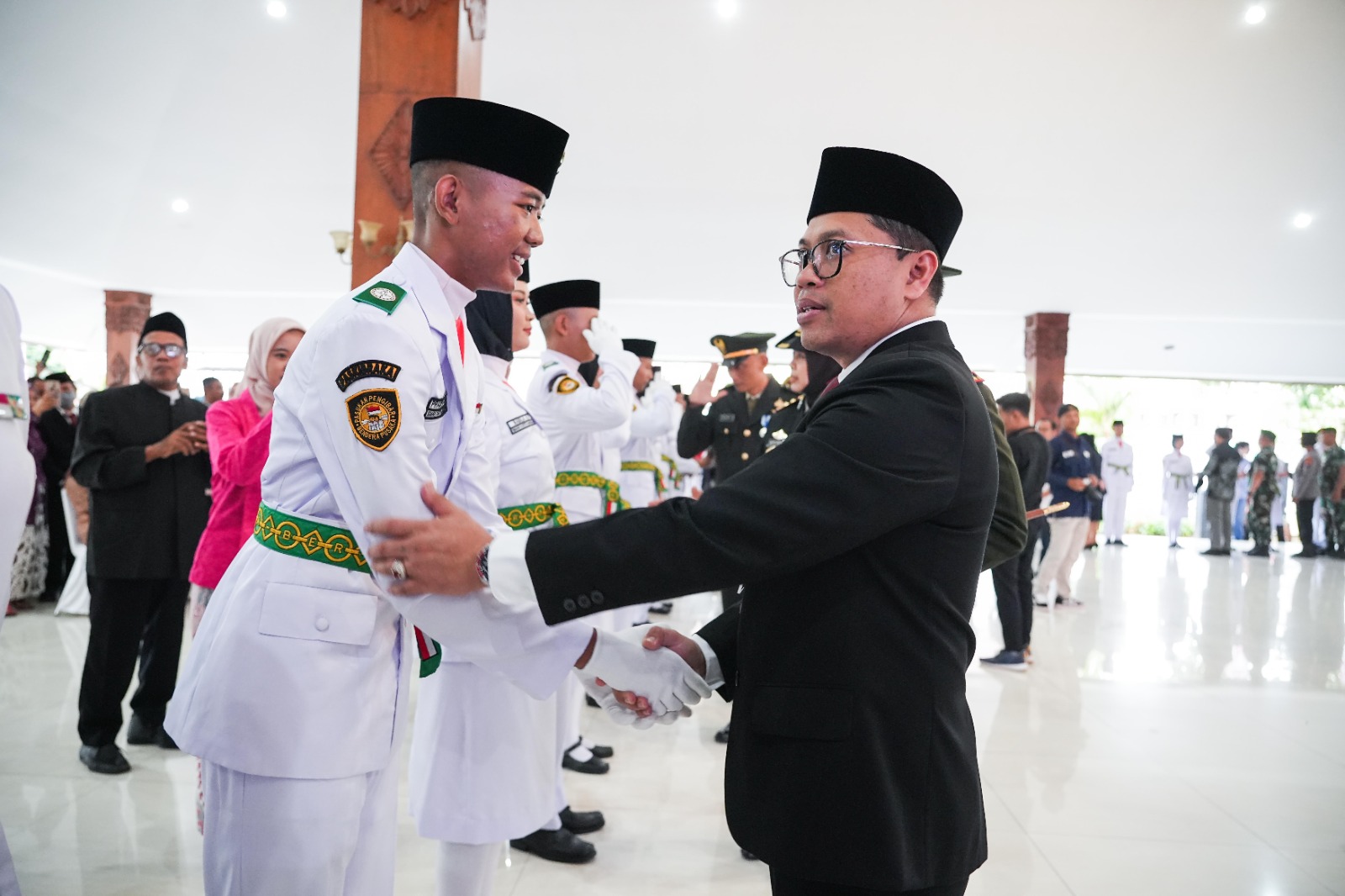 48 Pelajar Dikukuhkan sebagai Paskibraka Kota Magelang 2025
