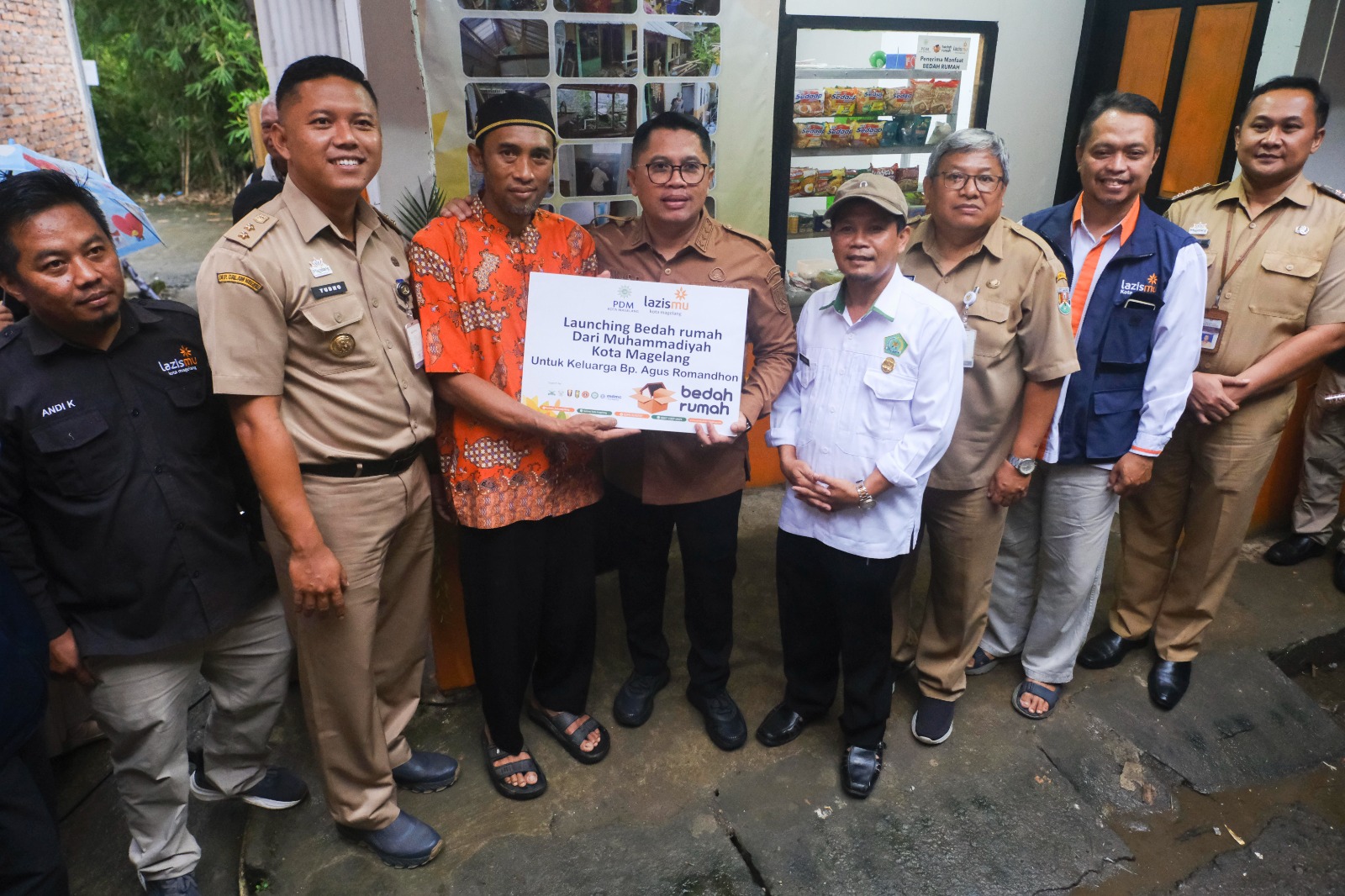 LAZISMU dan Pemkot Magelang Bedah Rumah Warga Nambangan Jadi Layak Huni